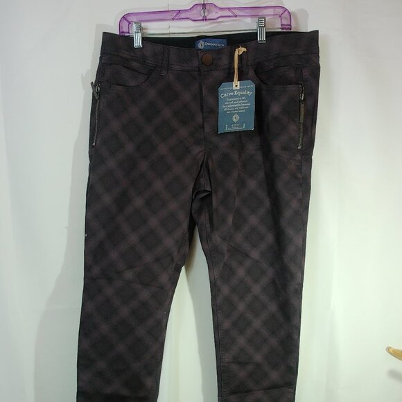 NWT Democracy Curve Equality Plum Skinny Pants Women’s Size 14 Zip Detail - Picture 2 of 5